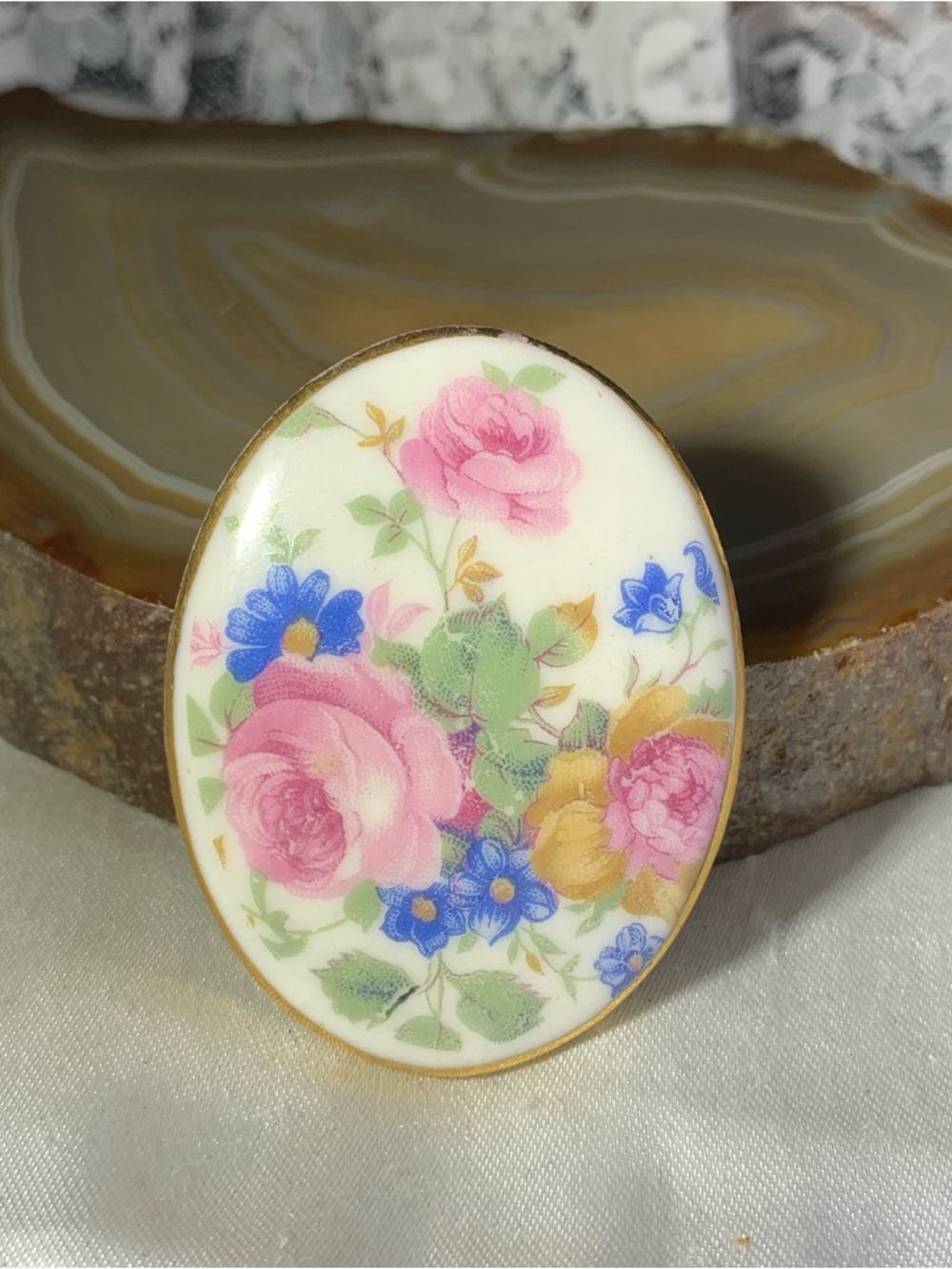 Vintage  Floral Cameo Porcelain Brooch — Pink, Blue & Yellow